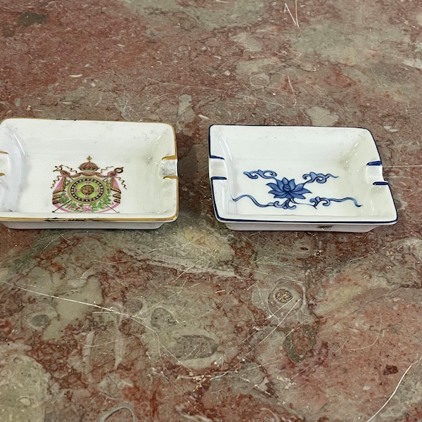 Set/2 ashtrays from Portugal Ceramic Porcelain approx. 7.5x6 cm - 3 inches