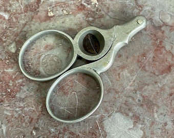 Cigar cutter pocket size approx. 5.5 x 4 cm in good condition