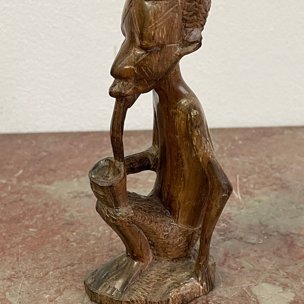 Rosewood wooden statue Africa - smoking man - approx. 12.5 cm / 5 inches. Man with pipe - African wood carving, rosewood, very beautiful