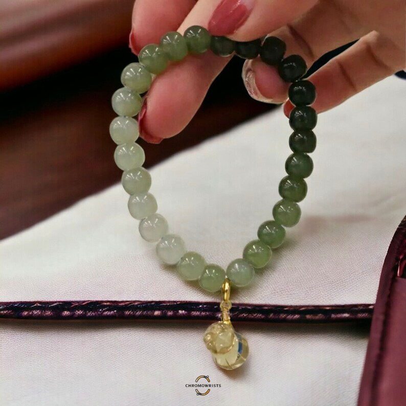 Real Jade Bracelet for Women Green Jade Bracelet Stretchy Bracelet