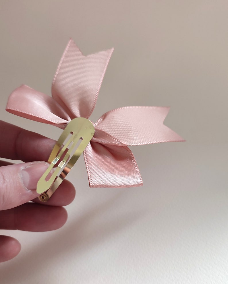 Bow hair bar/golden clip bar stainless steel bow tie in old pink satin/cute chic/parties/wedding image 4