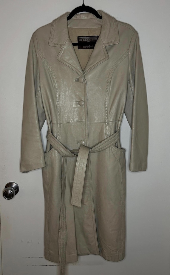 Vintage 70s Belted Leather Trenchcoat - 24k Leather by Dan