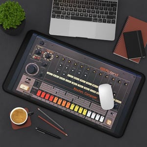 808 Schreibtischunterlage | Retro-Drummachine-Unterlage für Musikproduzenten