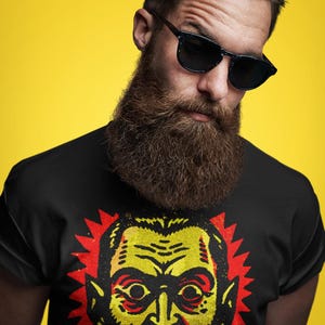 Retro Halloween Vampire T-Shirt: Gothic Horror Graphic Tee image 3