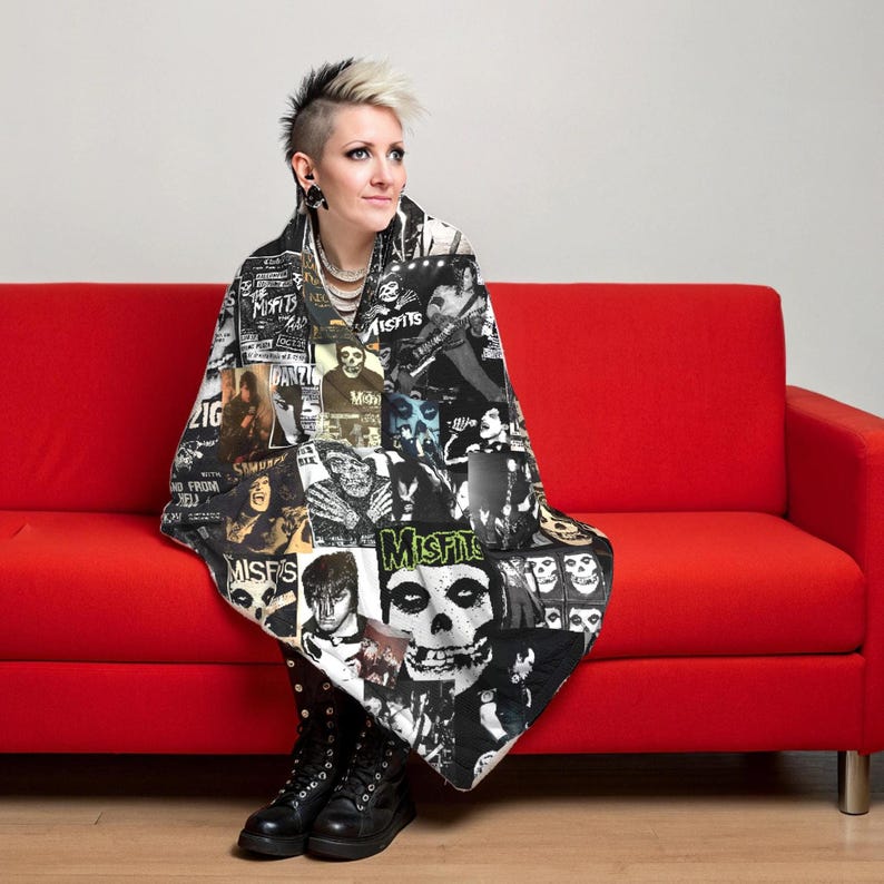 Horror Punk Blanket | Gothic Skull Ghoul Design | Velveteen Plush Throw for Punk Fans image 4