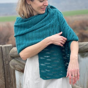 PATRÓN ESTOLA KOMOREBI