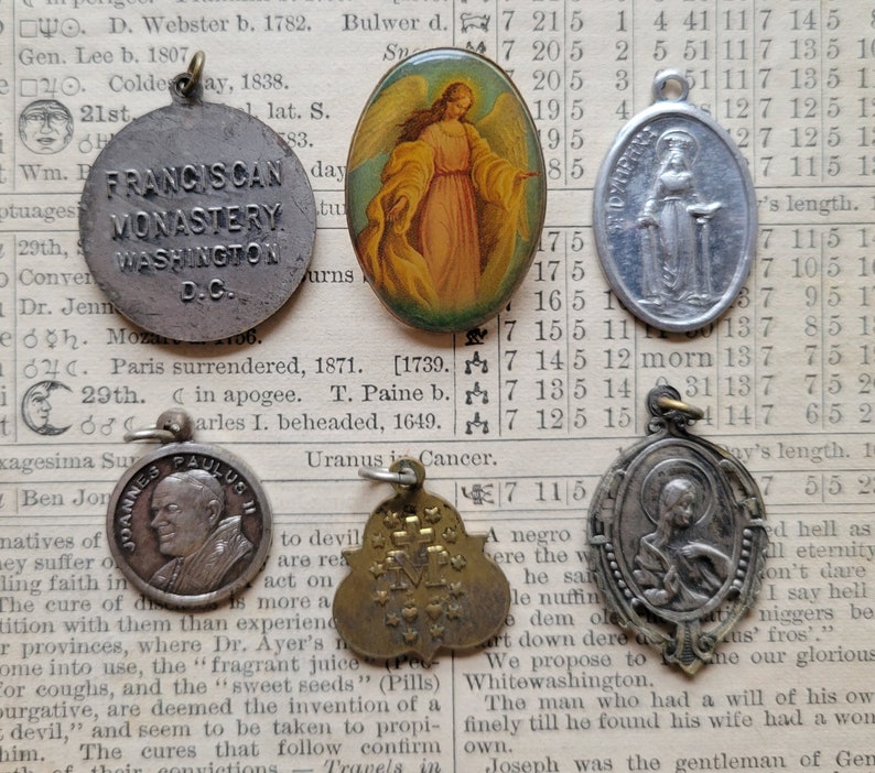 5 Vintage Religious Medallions & Pin Etsy