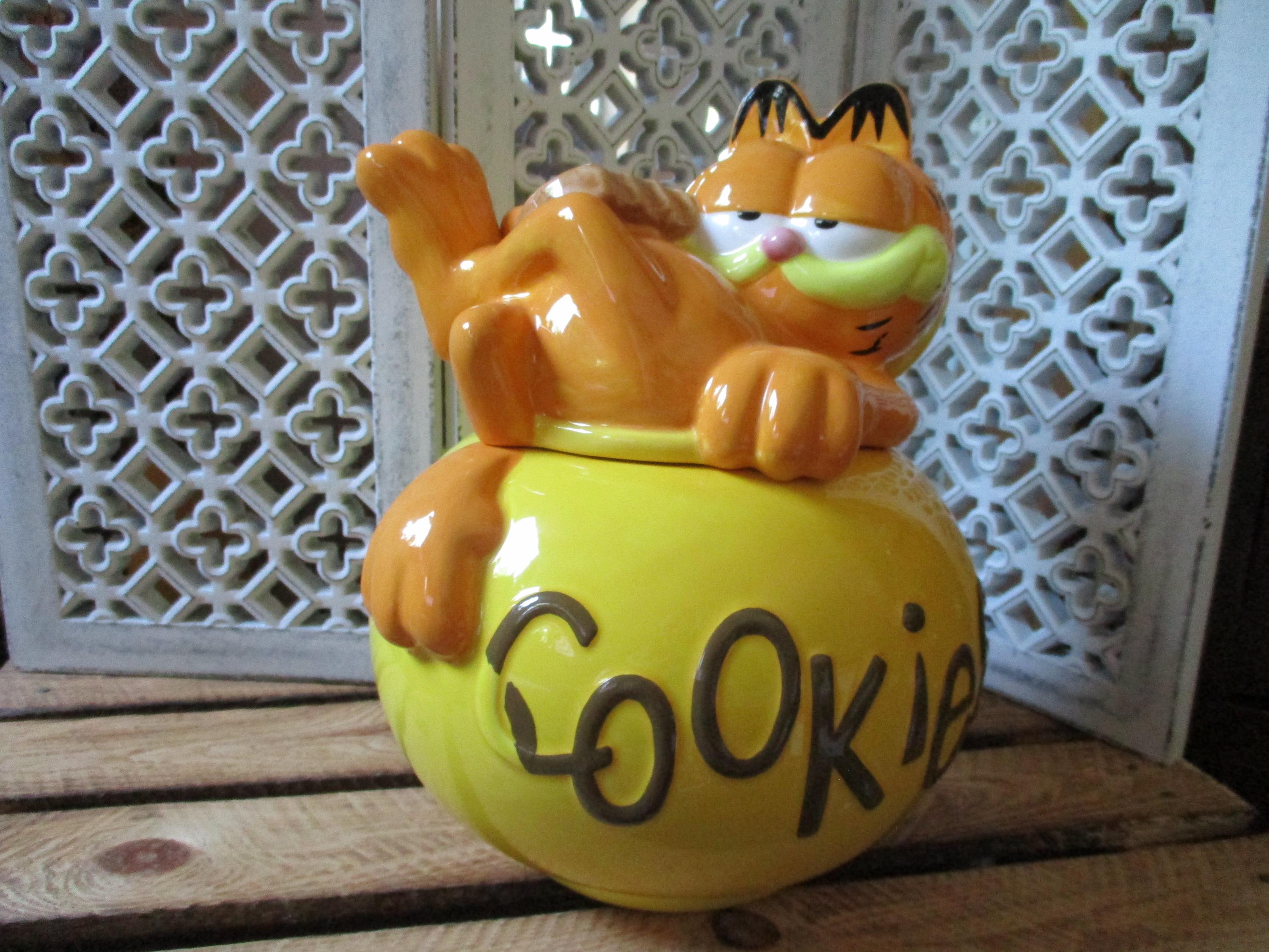 Garfield Cookie Jar - Etsy