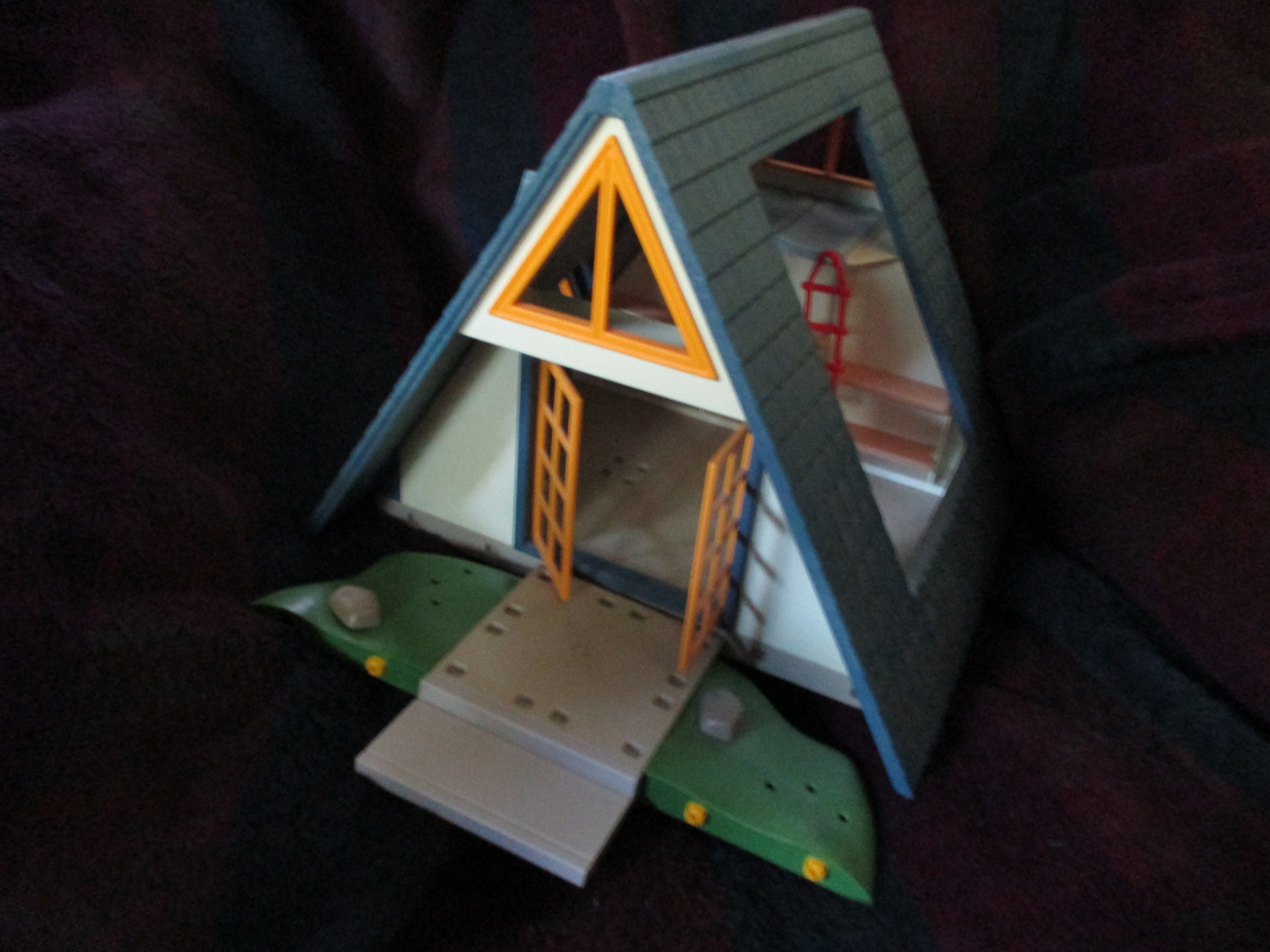 Playmobil Portable House Vintage Early 2000s Near Complete 3230