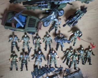 Vtg Chap Mei Lanard True Heroes Action Figures Lot 20 Figures Army