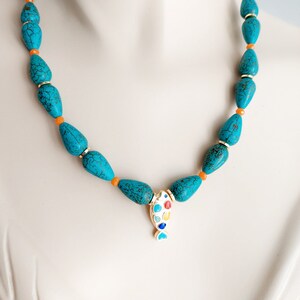 Drop Türkis Naturstein - Orange Kristall Halskette - Emaillierter Fisch Anhänger