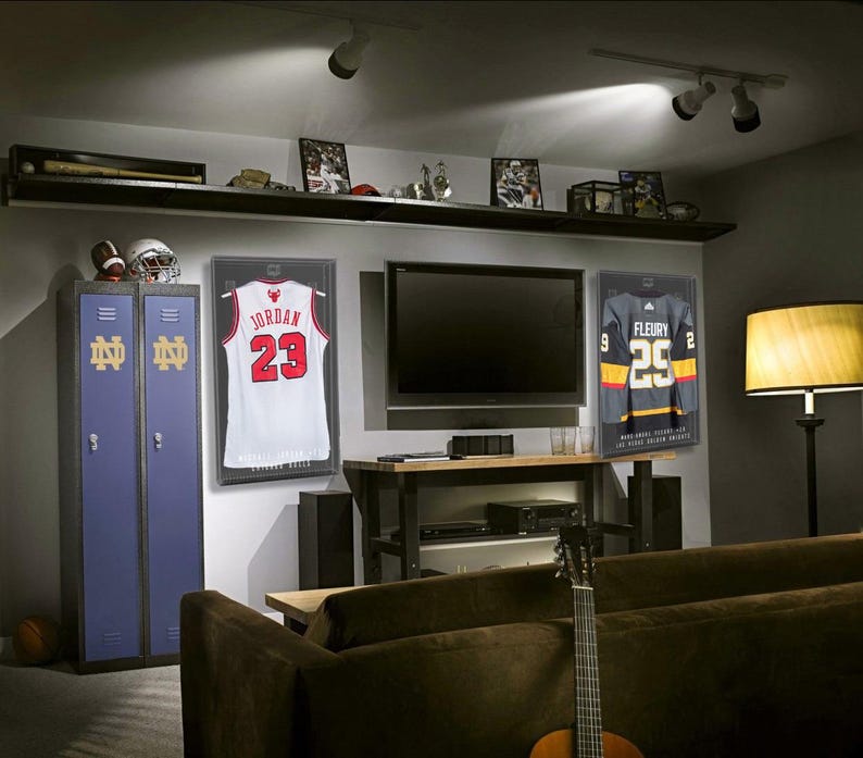 Puede incluir: Un juego de tres tazas de cer&aacute;mica con un acabado moteado y mate. Las tazas son de color crema, gris claro y gris oscuro. Cada taza tiene un dise&ntilde;o simple y minimalista.