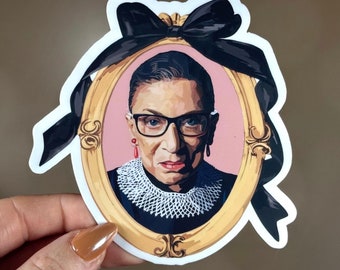 Adhesivo con el retrato de RBG – Calcomanía de vinilo de Ruth Bader Ginsburg