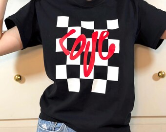 Camiseta de amor con cuadros: camiseta gráfica para San Valentín