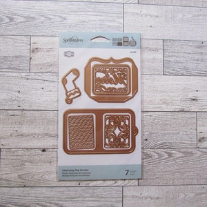 Spellbinders Charming tag pocket Cutting dies