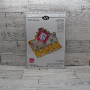 Carte Sizzix, poinçons debout ludiques Framelit