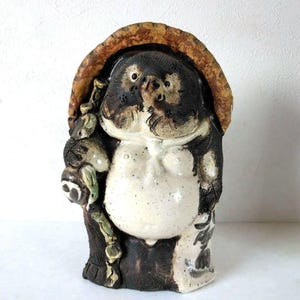 Shigaraki Ware Tanuki Statue by Tanuki-an – 21cm Ceramic Raccoon Dog Ornament with Cane, Japanese Lucky Figurine, Feng Shui Charm