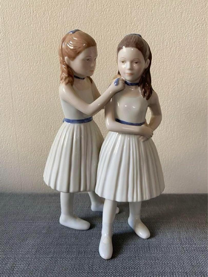 ロイヤルコペンハーゲン　バレリーナフィギュリン ロイヤル コペンハーゲン バレリーナ フィギュア 2 人の少女、手描きの