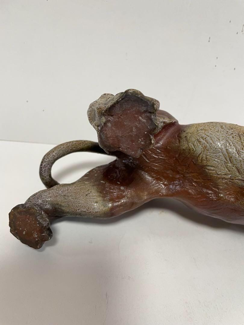 【柴岡一海】備前焼　虎　縁起物　干支　置物　飾り物 柴岡一美作 備前焼 虎の置物 - 強力な干支の護符像、全長36cm、日本の