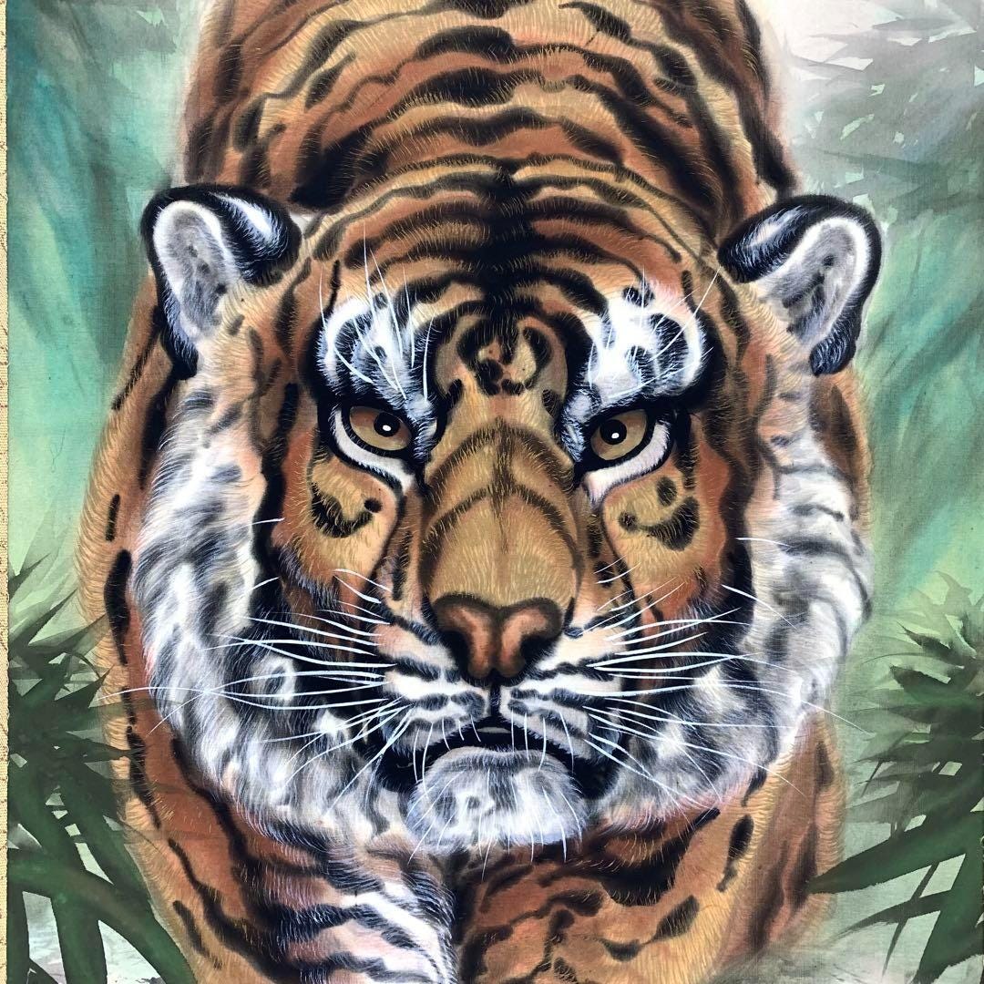 一成作「虎の掛け軸」- 精悍な虎の絵が描かれたアンティーク掛軸