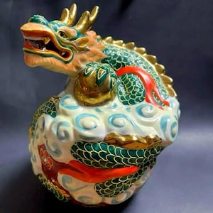 Kutani Figurine - Etsy