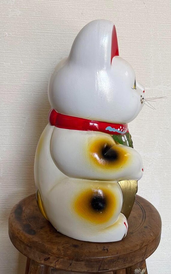 Vintage Japanese Maneki Neko – Large Ceramic Lucky Cat Coin Bank
