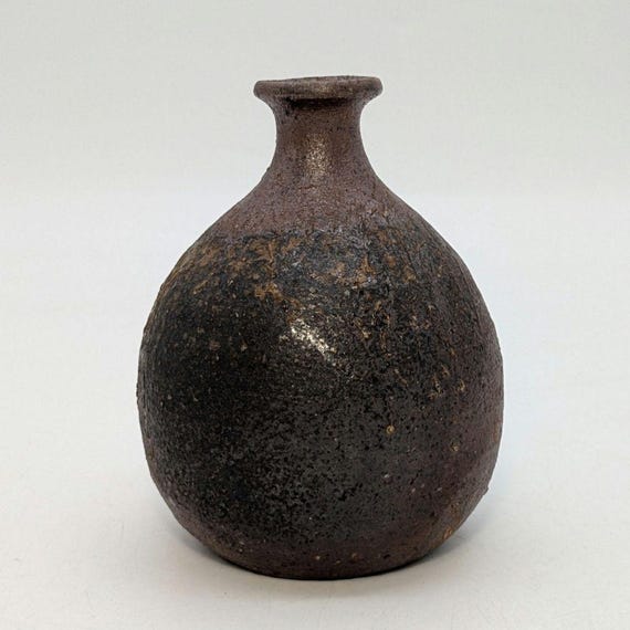 備前焼徳利酒瓶 – 素朴な日本の陶器の花瓶、生け花用一輪挿し - Etsy 日本
