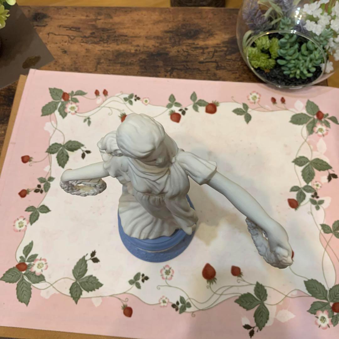 送料込み☆【陶板額】DANCING HOURS WEDGWOOD Jasperware Dancing Hours Figurine – Limited Edition