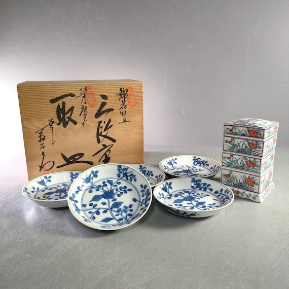 古伊万里　陶磁器皿 5枚セット 花模様 五寸皿 (5枚セット) 古伊万里菊割 有田焼 西日本陶器 / 日本製 花柄 和