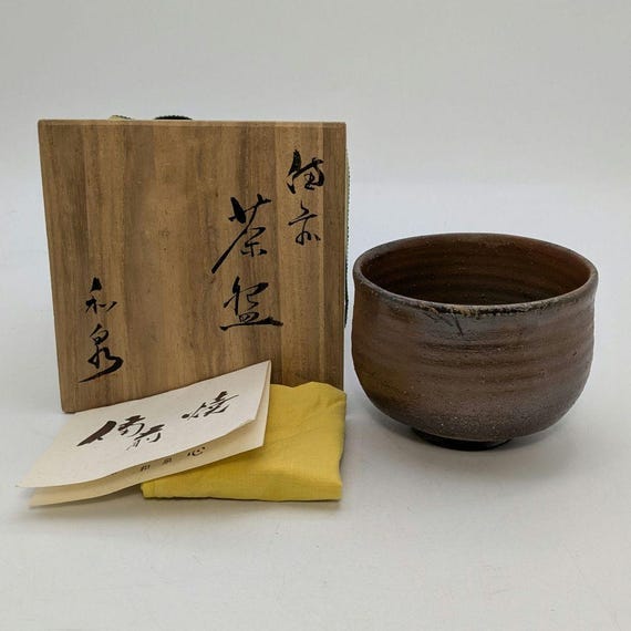 Bizen Ware Matcha Tea Bowl by Izumi Motoyama – Signed With Box
