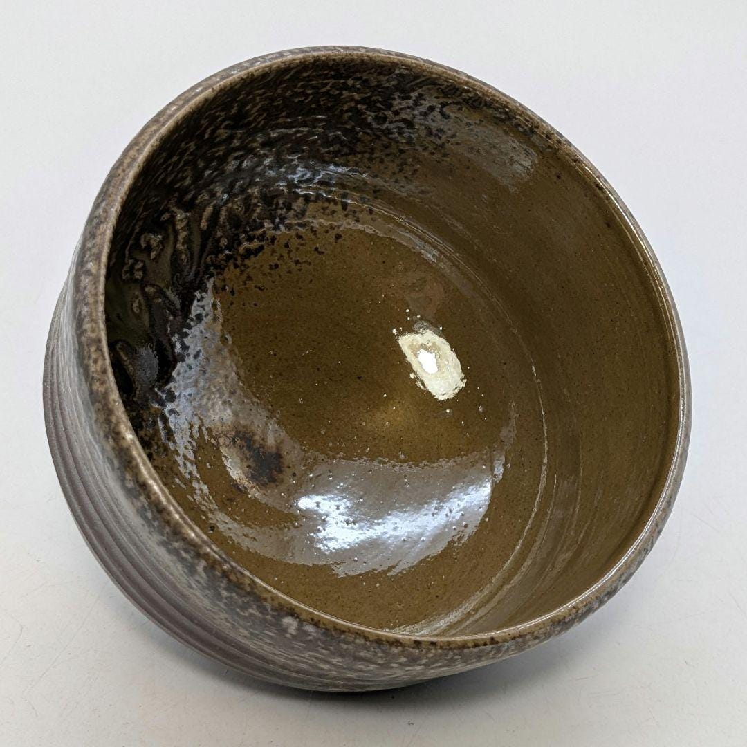 市野勝助 丹波焼 抹茶茶碗 – 素朴な丹波立杭茶わん サイン入り木箱付き