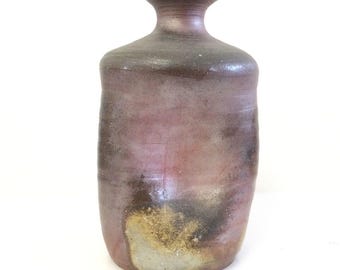 柴岡和美作 備前焼花瓶 – 日本の素朴な生け花用花器、サイン入り木箱