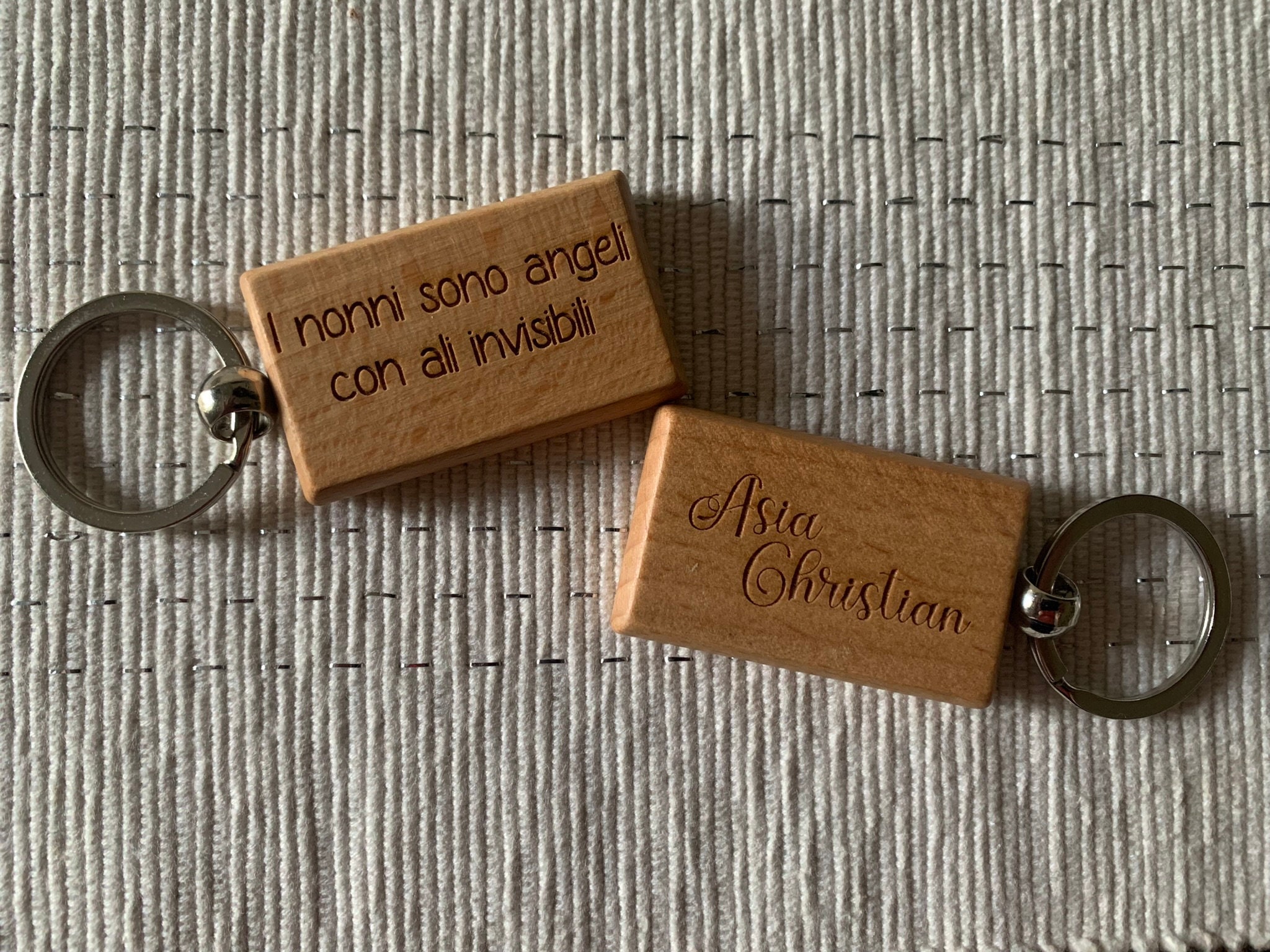 Portachiavi in legno personalizzabile per regalo - Ciesseci