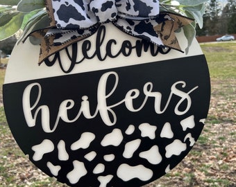 Welcome heifers door sign|Funny front door sign|Welcome heifer sign|Cow door sign|Cow front door sign|farmhouse Front door sign|Welcome sign