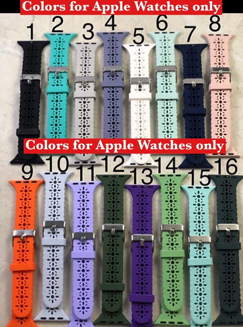 Pu&ograve; includere: Un set di 16 cinturini per Apple Watch in vari colori, tra cui nero, turchese, grigio, bianco, azzurro, blu navy, rosa, arancione, azzurro, lavanda, verde scuro, viola, verde chiaro e azzurro. I cinturini hanno un motivo decorativo a taglio e sono etichettati con i numeri da 1 a 16.