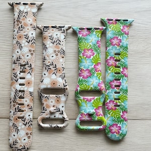Galaxy watch band|Floral watch band| Series 8 watch band| 41mm band| Band for smart watch| Fitbit versa watch band| Band for fitbit|