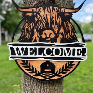 Highland cow door sign|Cow welcome sign|Cow door sign|Farmhouse welcome sign|Welcome sign|Cow decor|Cow front door sign|Cow welcome sign|Cow