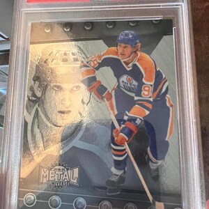 Wayne Gretzky PSA 9 – 2014 Fleer Mint Hockey Card – The Great One – Graded NHL Collectible Sports Card