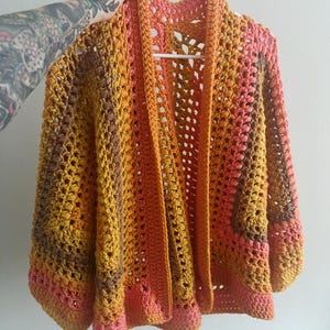 3/4 Length Sleeve Hexagon Cardigan