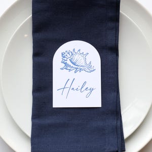 Spiky Conch Shell Personalized Arch Place Cards: Coastal Dinner Party Name Tags