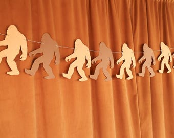 Bigfoot Mountain Banner: Sasquatch Camp Party Decor
