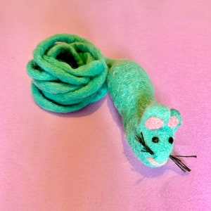 Cat Toy, Handmade Felted Toy Mouse, teaser toys, Eco friendly Pet toys Turquoise