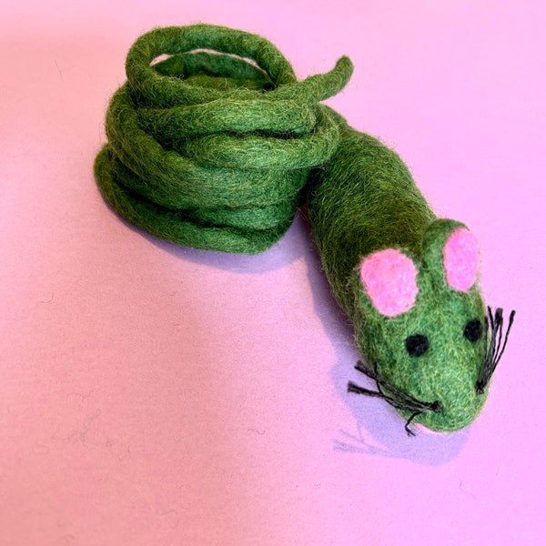 Needle Felted Cat Toy Mouse, teaser toys, Eco friendly Pet toys