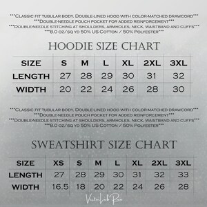 Custom Disneyland Castle Sweatshirt, Mickey Magic Kingdom Hoodie, Disney Magic Sweater immagine 11