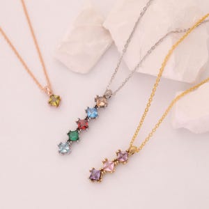 Custom Family Birthstone Necklace, Mom Necklace With Kids Birthstone, Family Member Birthstones Necklace, Chakra Gemstone Necklace For Mom