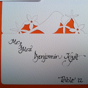 Handgeschriebene maßgeschneiderte Kalligraphie, Hochzeitseinladungen & Gelübde, Gedichte, Texte, Liebesbrief, Erinnerungsstücke, per Hand personalisiert, von Hand beschriftet