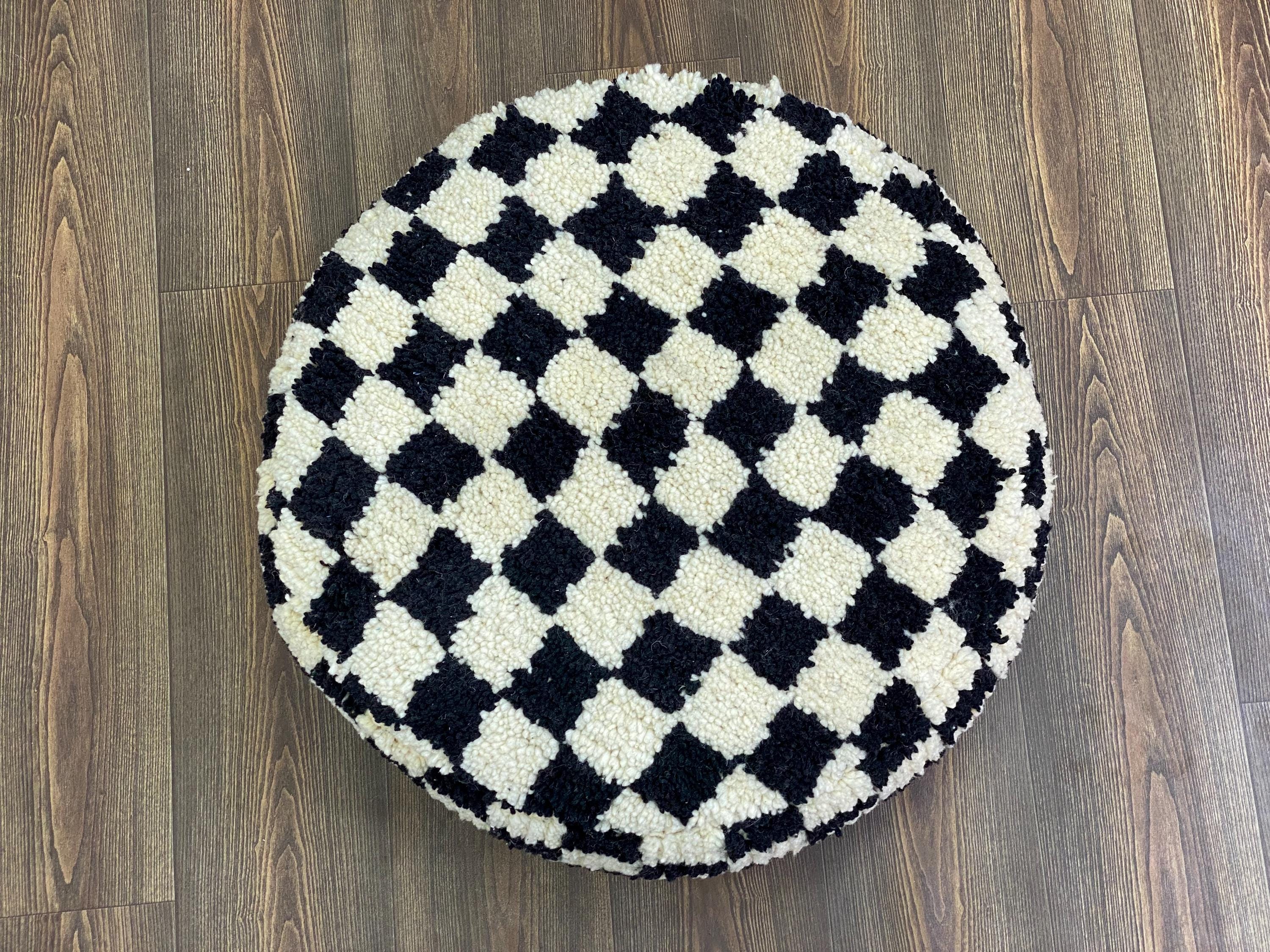 素晴らしいモロッコ風プーフ チェック柄 - Beni ourain ハンドメイドの