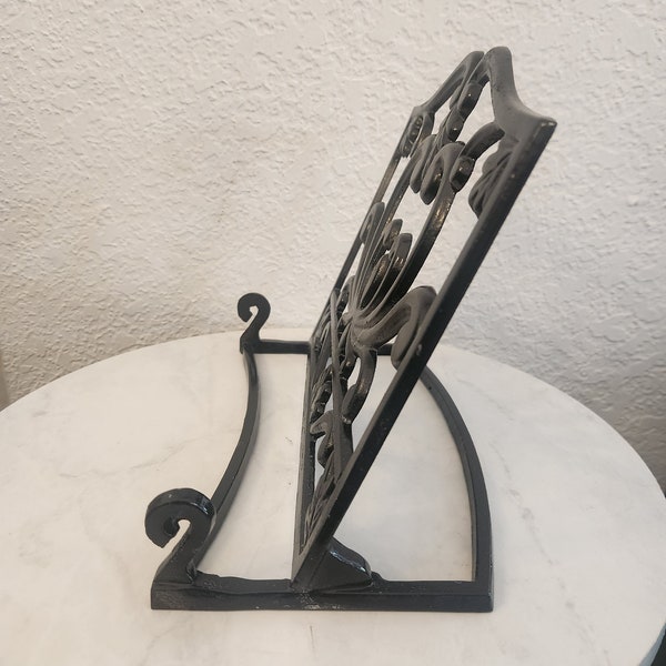 Cast iron book stand