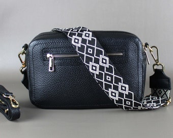 Schwarz Damen Leder Bauchtasche mit breitem Wechselgurt, Crossbody Umhänge Handtasche für Frauen mit gemustertem Riemen mit Gold Hardware