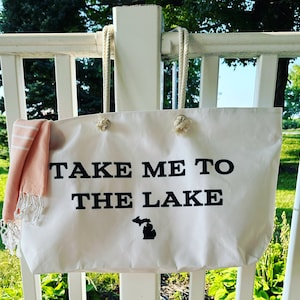 Lake Weekender Bag